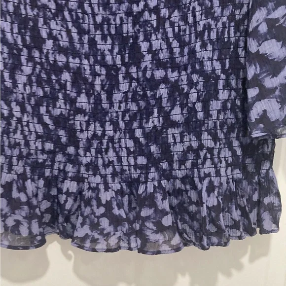 & Other Stories Blue Floral Smocked Blouse in Women's Size 12 - Picture 5 of 9